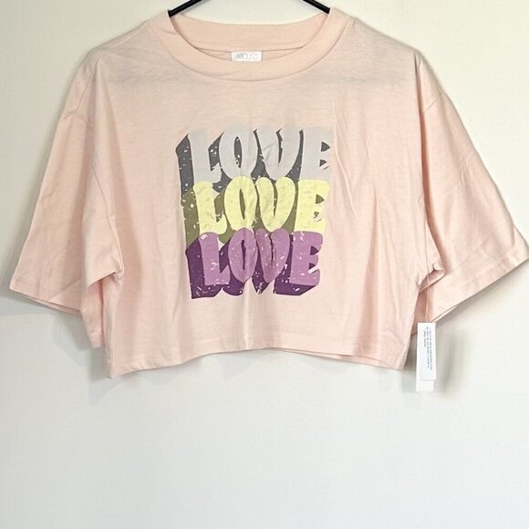 NWT Abound by Nordstrom Love Cropped Graphic Tee - Size: Large - Picture 2 of 8